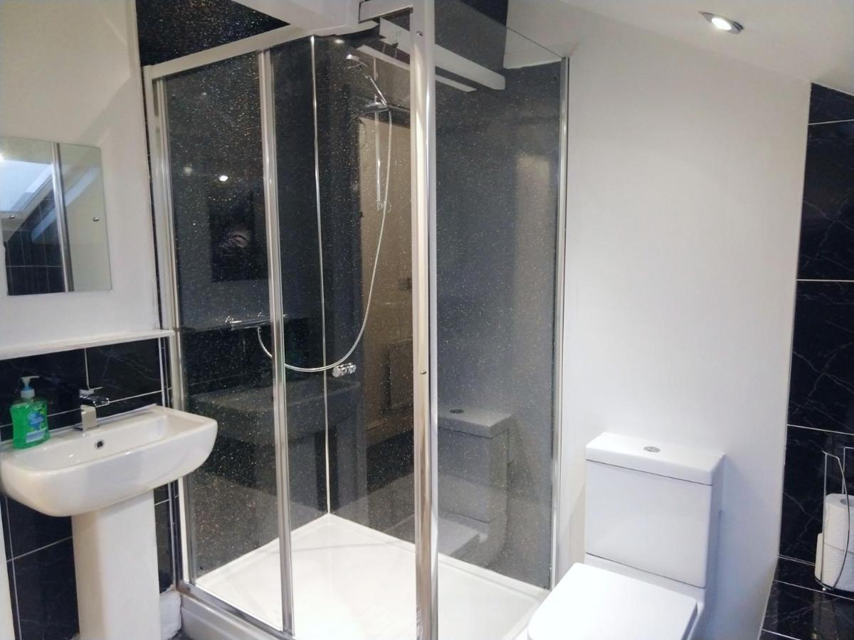 Derwent Street Apartment 3 - Self Contained - 2 Bed Self Catering Apartment Workington Ngoại thất bức ảnh